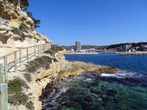 Grand Studio Terrasse De Standing, Pleine Vue Village Et Mer Карри-ле-Руэ Экстерьер фото